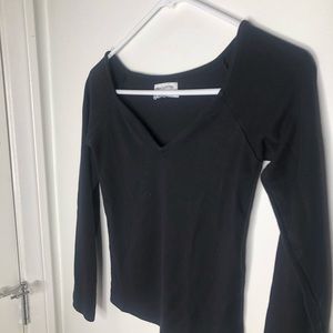 Black Basic Longsleeve Top